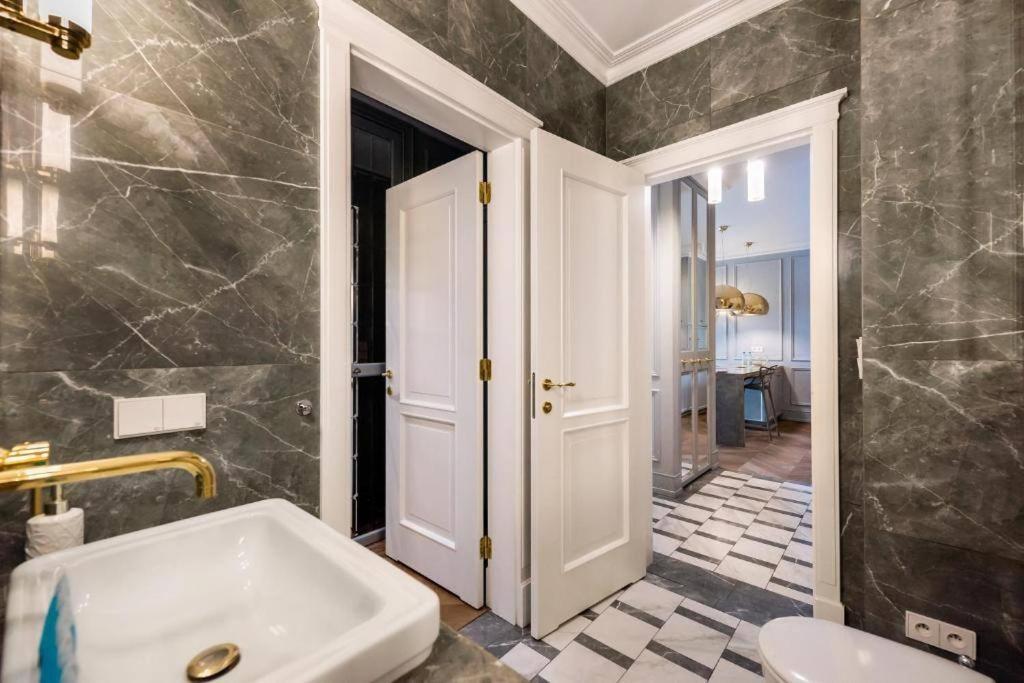 Luxury Garden Apartment Varsovia Exterior foto